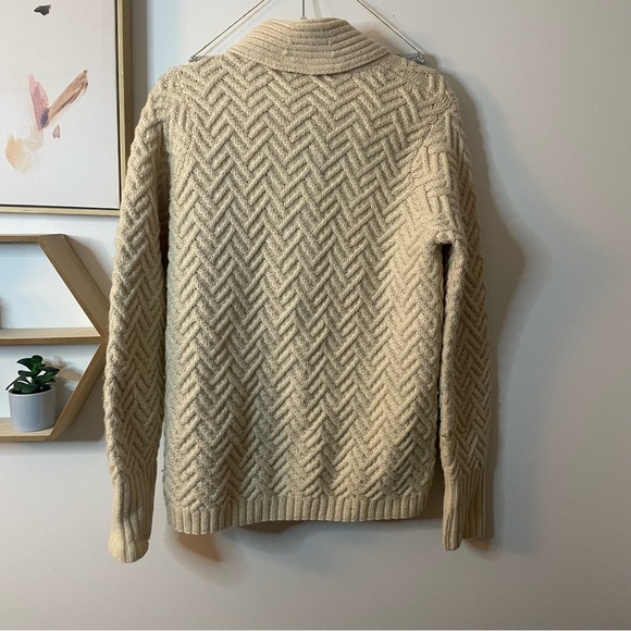 Lauren Ralph Lauren 100% Wool Chunky Knit Sweater Petite - Picture 2 of 7